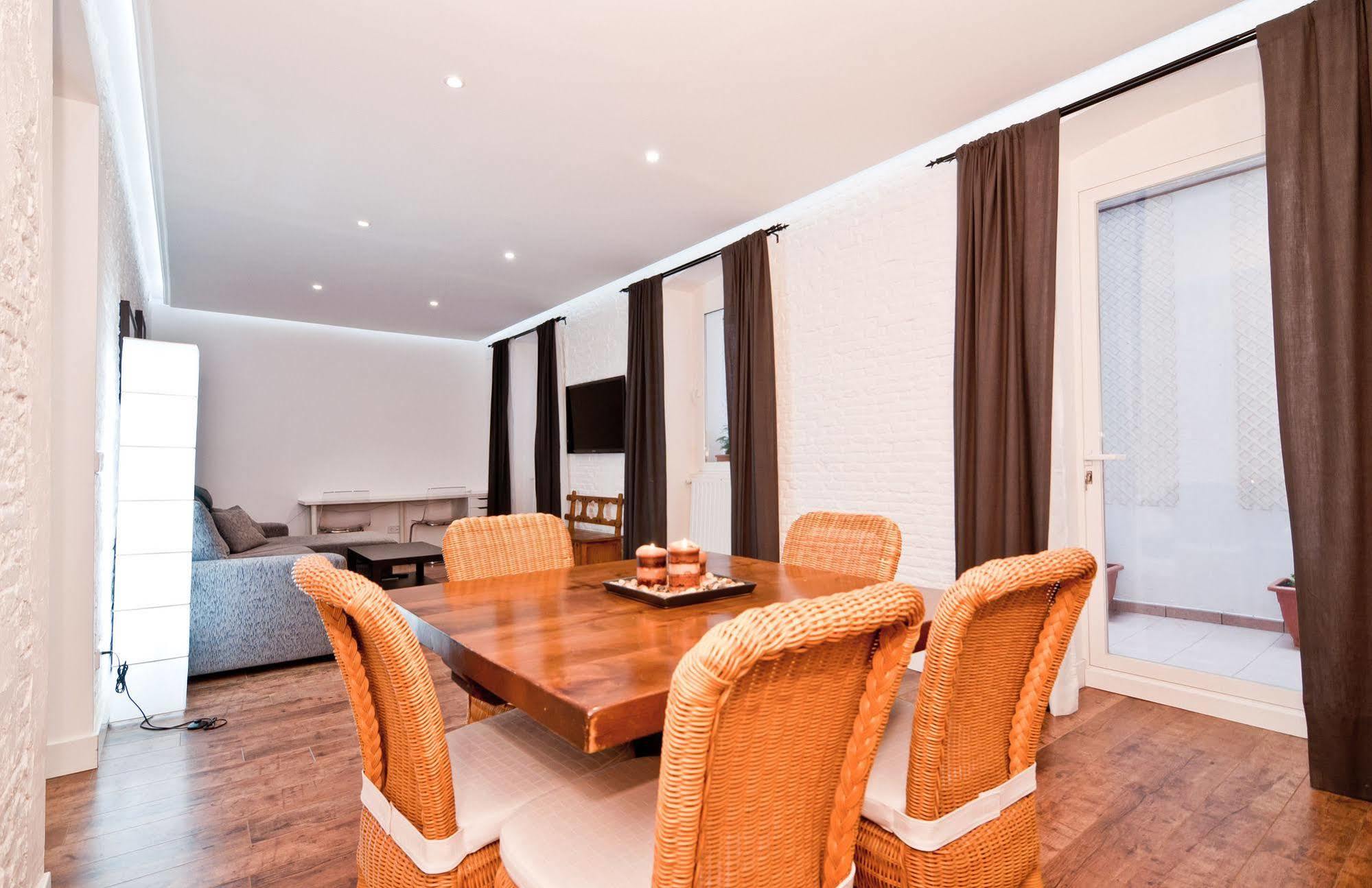 Apartamento Retiro Madrid Esterno foto